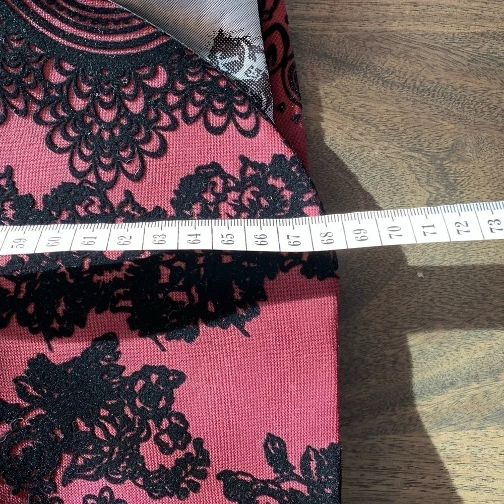 Twisted Tailor Blazer Men Sz 34R Black Burgundy Textured Velvet Dandy Old Money - Picture 7 of 16